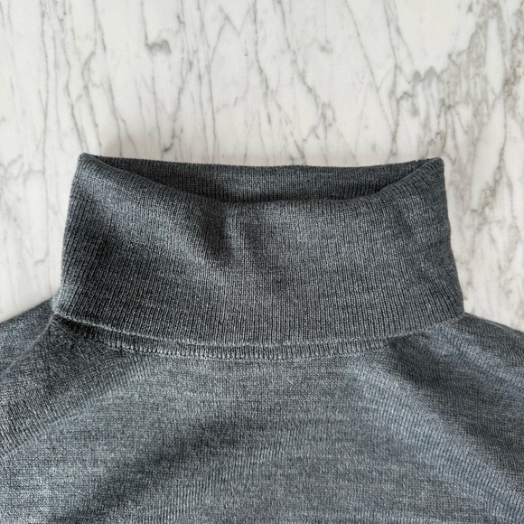 J.Crew men's dark gray turtleneck roll neck sweater, Merino wool, size XL - Picture 4 of 10